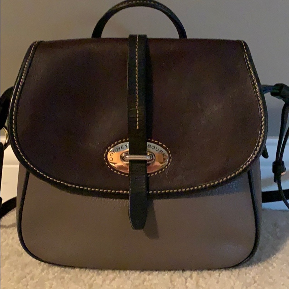 Dooney & Bourke Purse